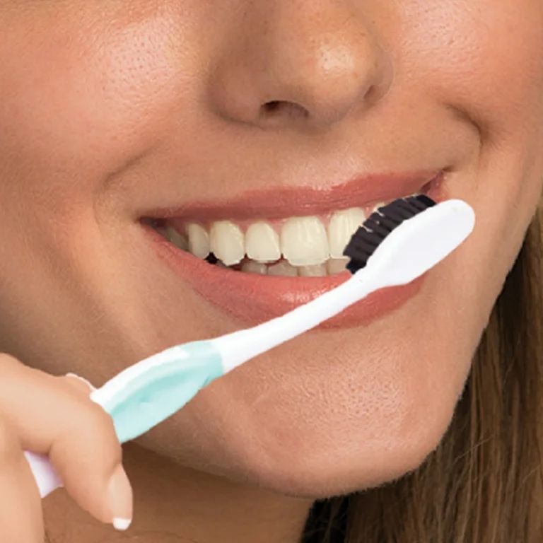Blanqueador Dental de Carbón Activado – Dientes más blancos en 7 días
